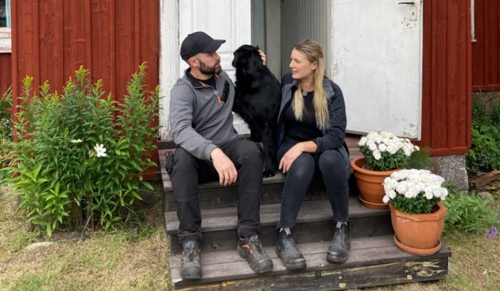 Johan Larsson och Sanna Wikström.  Foto: Charlotte Lundgren Norgård.