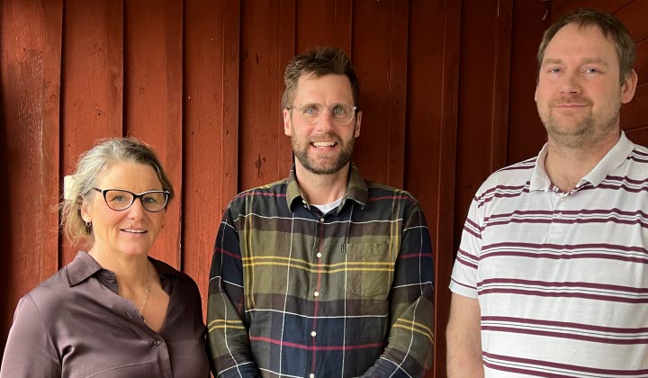 Tre av fyra nya i regionstyrelsen; Karolina Pettersson, Johan Svensson och Jens Bendelin.  Foto: Carolina Fransson