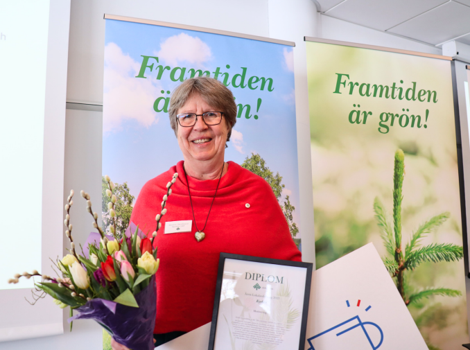 Monica Jacobsson från Kyrkås lokalavdelning mottog priset Årets lokalavdelning 2023