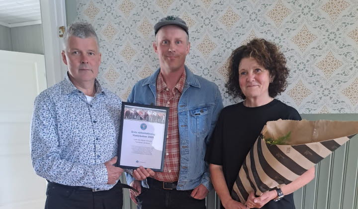 Lars-åke Viklund, Stefan Lindgren och Marie Viklund, Tannsele lantbruk i Lycksele