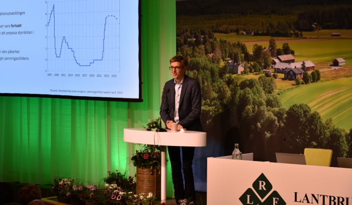 Vice Riksbanskschef Martin Flodén talar på LRFs riksförbundsstämma 2023
