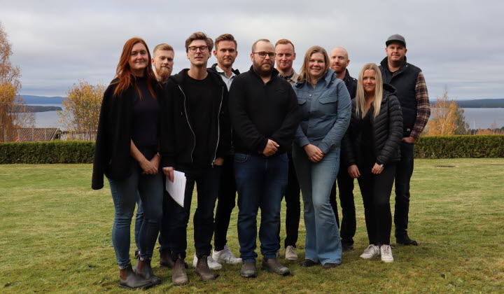 Några av LRF Ungdomen Gävleborgs styrelseledamöter tillsammans med ungdomar från närliggande län
